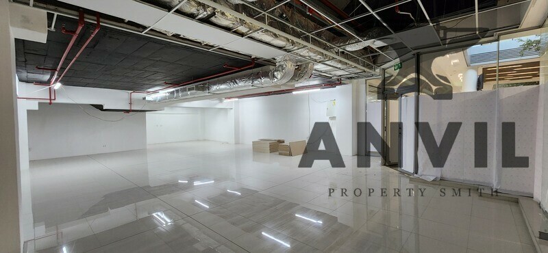 Stadium on Main, Claremont, Cape Town - Shop G26 property image 2