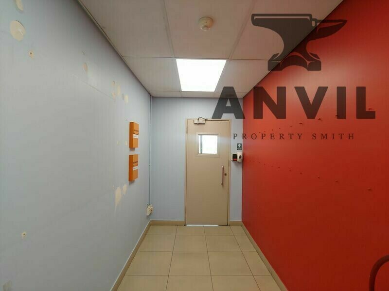 48 Milkyway - Entire Building property image 20