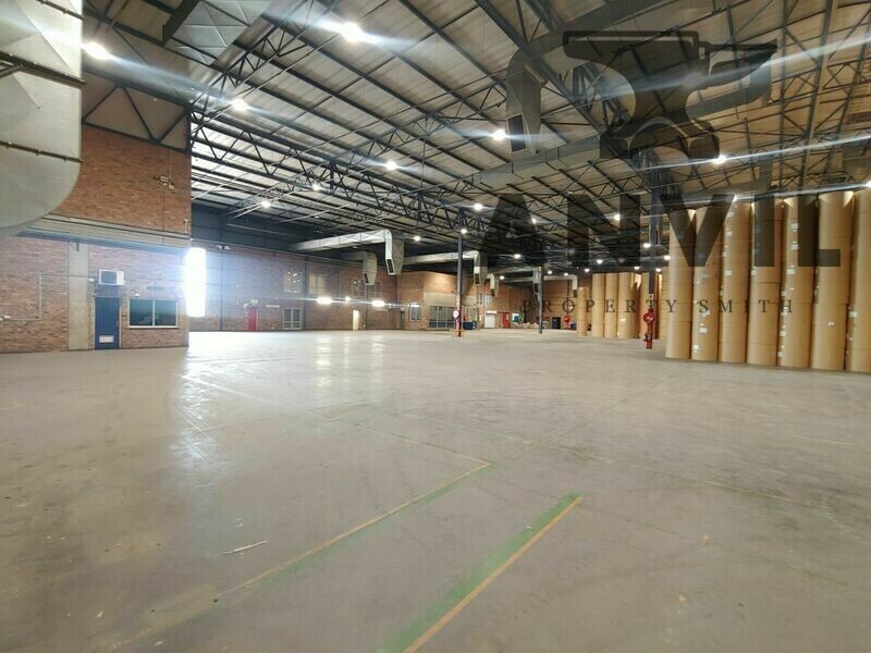 48 Milkyway - Entire Building property image 28