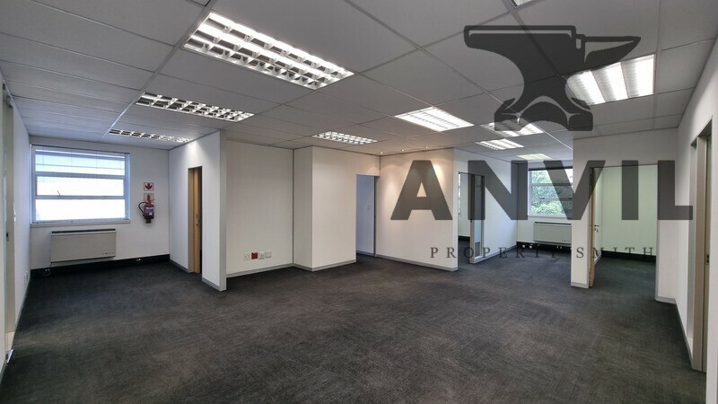 Culross Court, Bryanston - North Block - FF LHS property image 15