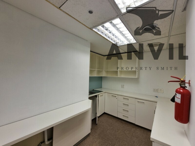 Nautica - The Waterclub, 3 Beach Road - Lower Ground Floor property image 11