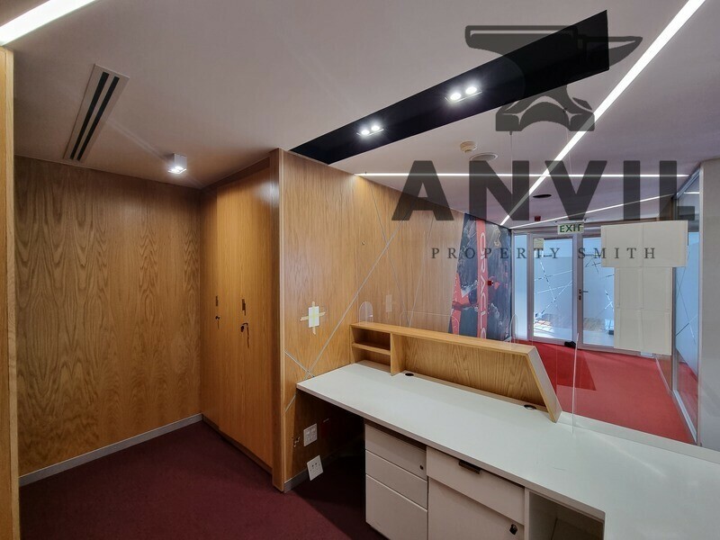 Nautica - The Waterclub, 3 Beach Road - 1st Floor Ex Oracle property image 4