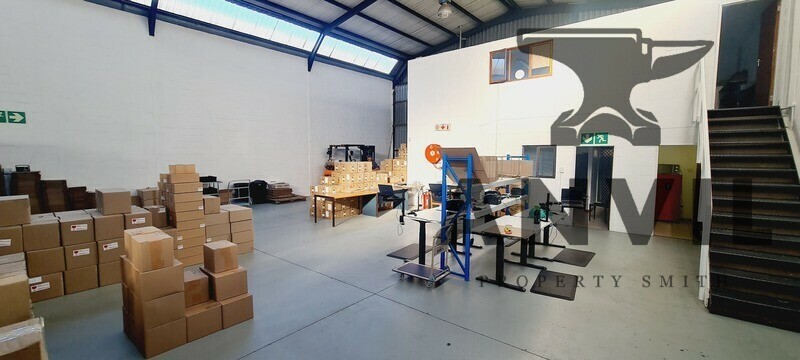 17 Longclaw Drive,Marconi Beam - Unit 1 property image 2