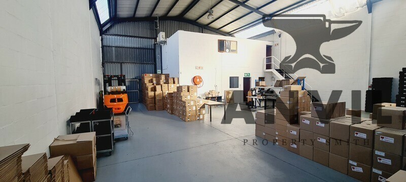 17 Longclaw Drive,Marconi Beam - Unit 1 property image 3