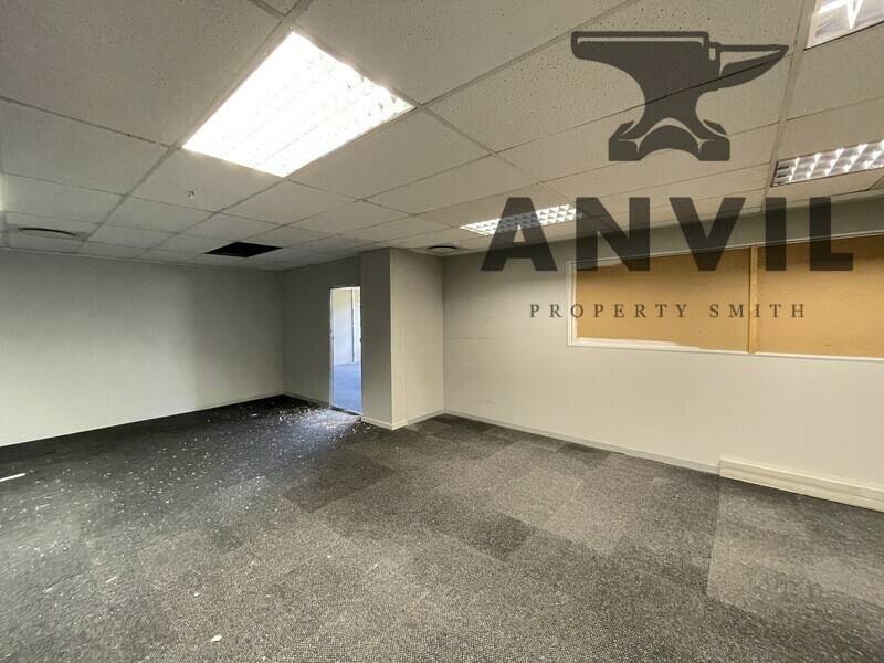 Island Office Park,35 Island Cir, Riverhorse Valley - Suite 138 property image 5