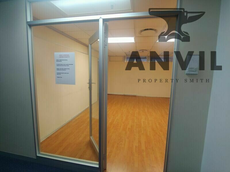 Corporate Place - Office 901  property image 14