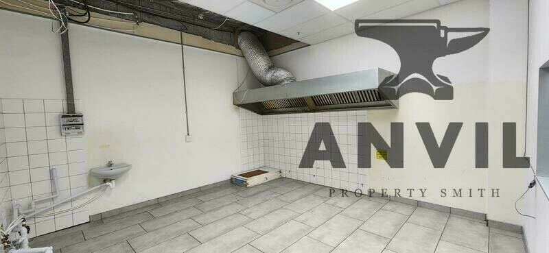 Stadium on Main, Claremont, Cape Town - G08 property image 5