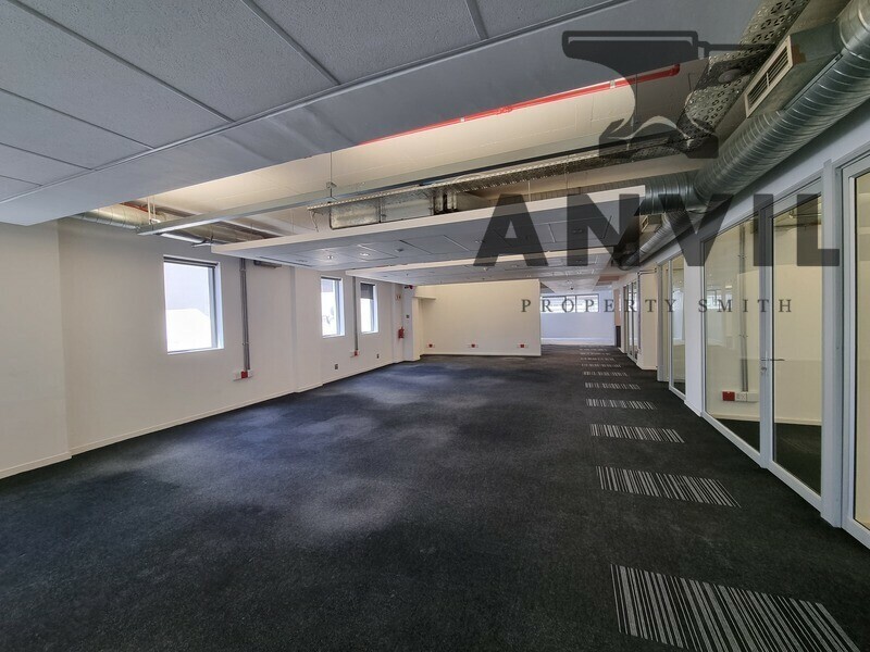 The District, 41 Sir Lowry Road, Woodstock, Cape Town - 1st Floor Russell House property image 13