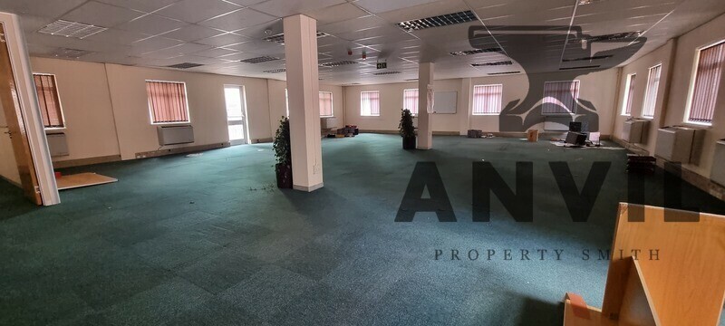 Fourways Office Park, Fourways - Building 8 Ground and First property image 7