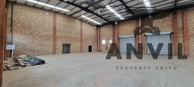 12 Langkloof Street - Ground Floor Unit 2 - Large Industrial warehouse to let with 8.5 meters roof height in Alrode South - 1804sqm property image 7