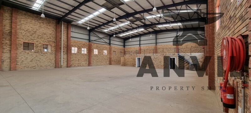 12 Langkloof Street - Ground Floor Unit 2 - Large Industrial warehouse to let with 8.5 meters roof height in Alrode South - 1804sqm property image 8