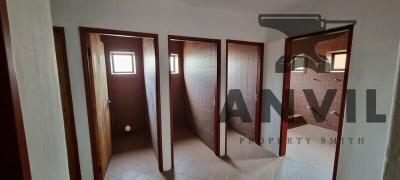 12 Langkloof Street - Ground Floor Unit 2 - Large Industrial warehouse to let with 8.5 meters roof height in Alrode South - 1804sqm property image 9