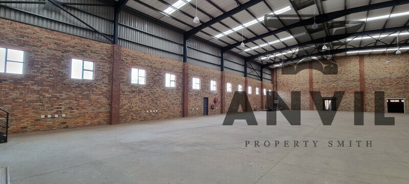 12 Langkloof Street - Ground Floor Unit 2 - Large Industrial warehouse to let with 8.5 meters roof height in Alrode South - 1804sqm property image 12