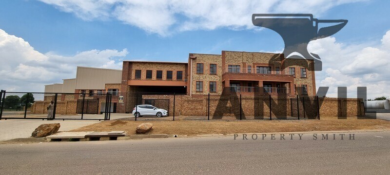 12 Langkloof Street - Ground Floor Unit 2 - Large Industrial warehouse to let with 8.5 meters roof height in Alrode South - 1804sqm property image 29