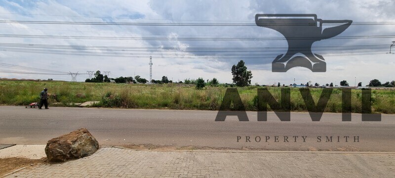 12 Langkloof Street - Ground Floor Unit 2 - Large Industrial warehouse to let with 8.5 meters roof height in Alrode South - 1804sqm property image 37