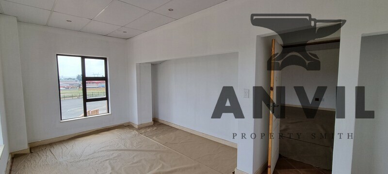 12 Langkloof Street - Ground Floor Unit 2 - Large Industrial warehouse to let with 8.5 meters roof height in Alrode South - 1804sqm property image 50