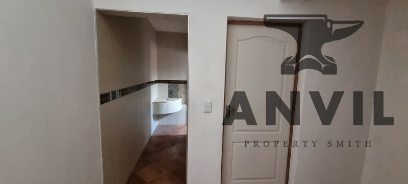 12 Langkloof Street - Ground Floor Unit 2 - Large Industrial warehouse to let with 8.5 meters roof height in Alrode South - 1804sqm property image 57