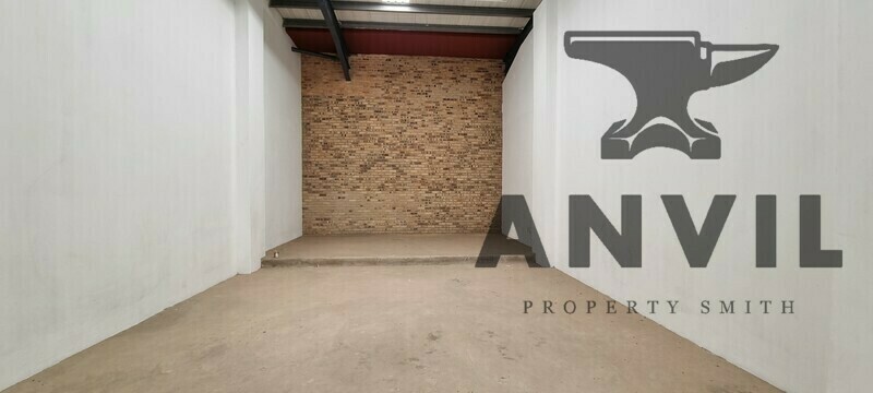 12 Langkloof Street - Ground Floor Mini Unit 3 - 210sqm Small industrial warehouse to let with good height to eaves in Alrode South property image 10