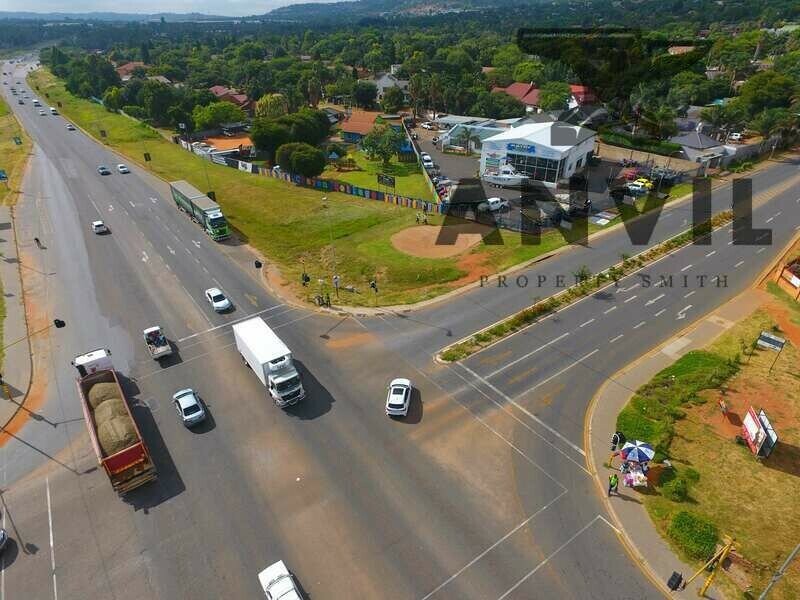 766 Bridal Veil Road, Little Falls, Roodepoort - Entire Premises property image 34