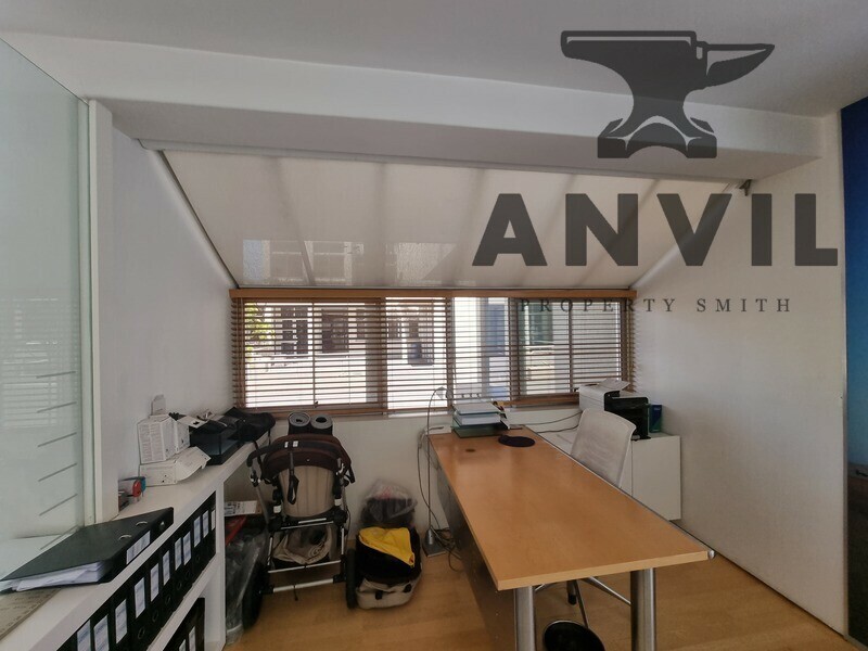 Green Point Mews - 1st Floor Suite  property image 8