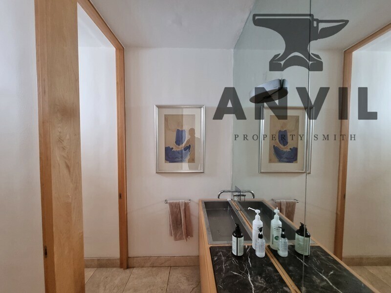 Green Point Mews - 1st Floor Suite  property image 9