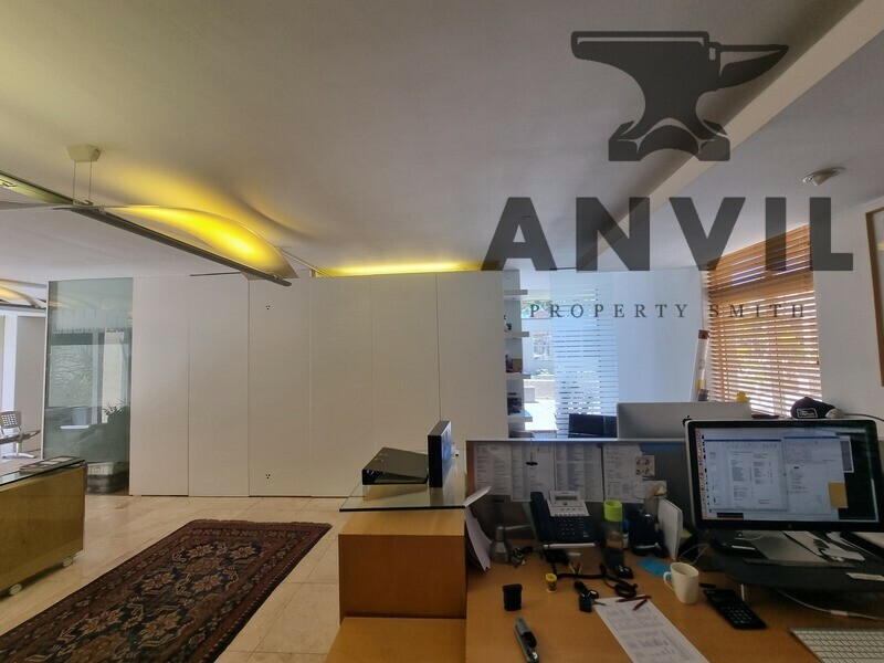 Green Point Mews - 1st Floor Suite  property image 16