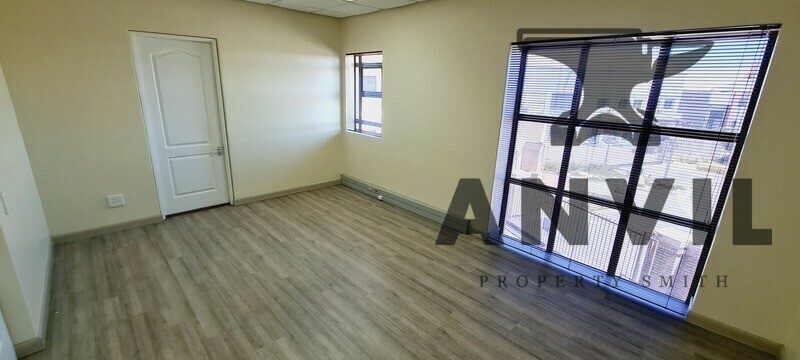 Arden Grove, Racecourse Road, Montague Gardens - Unit C1 property image 6