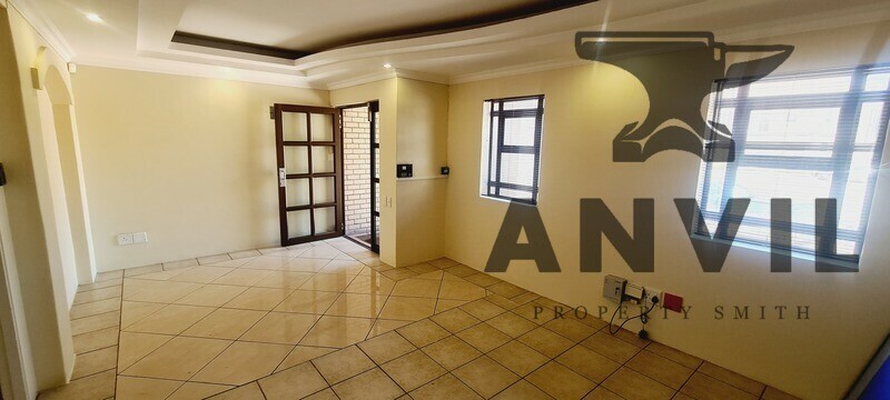 Arden Grove, Racecourse Road, Montague Gardens - Unit C1 property image 11