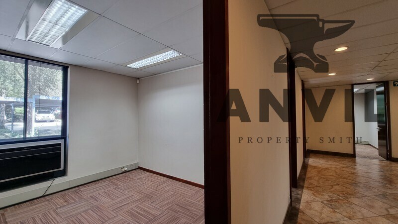 7 Polo Crescent, Woodmead Office Park - GF LHS property image 11