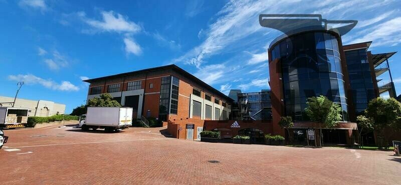 Black River Park, North Park, Observatory, Cape Town  - 1st Floor of Front Unit of North Park property image 23