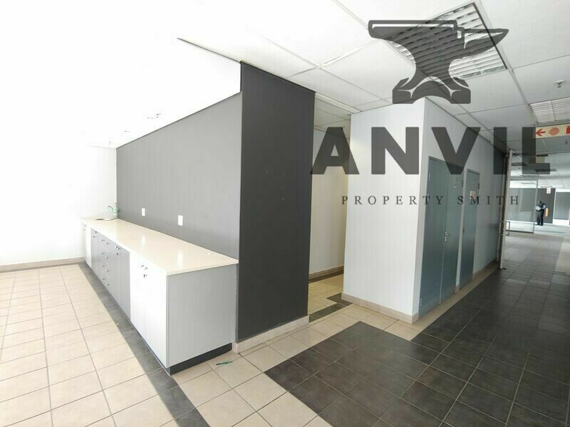 38 Milkyway Avenue, Linbro Business Park - First Floor Office Unit property image 9