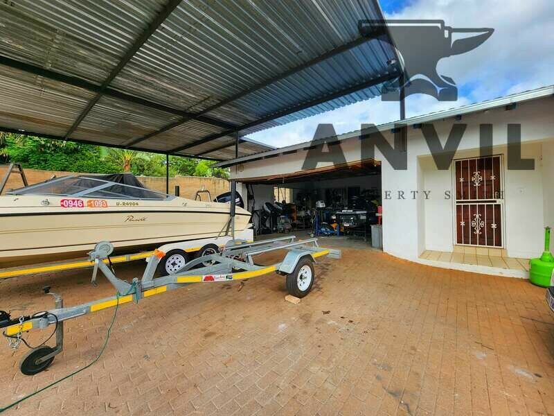 766 Bridal Veil Road, Little Falls, Roodepoort - Entire Premises property image 7