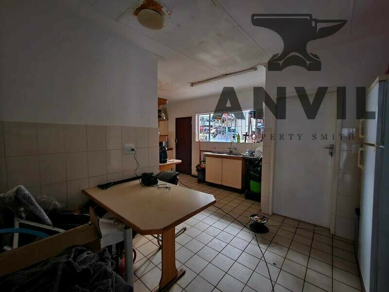 766 Bridal Veil Road, Little Falls, Roodepoort - Entire Premises property image 24