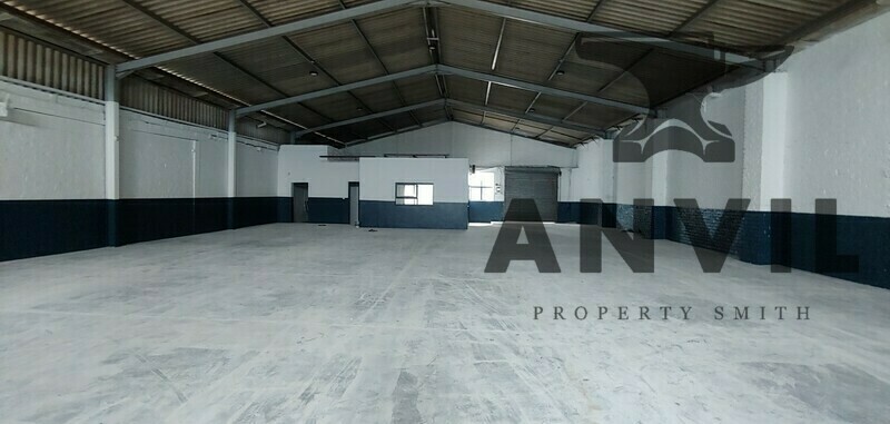 5 Paterson road - Single Roller shutter door warehouse property image 4