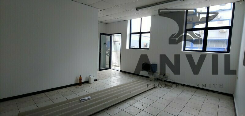 5 Paterson road - Single Roller shutter door warehouse property image 10