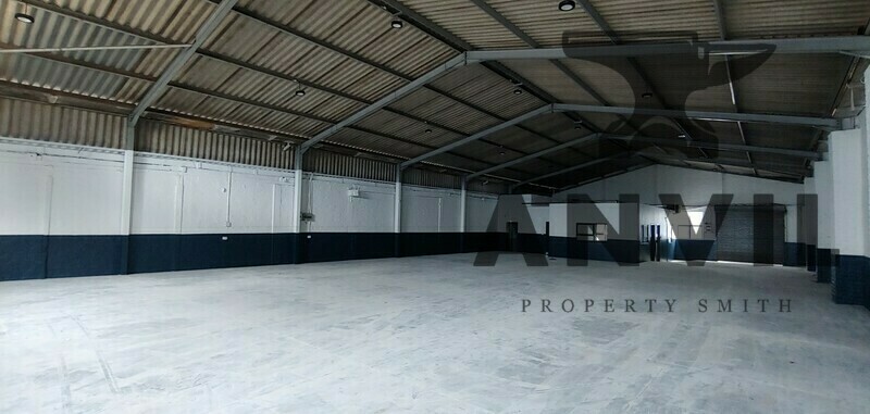 5 Paterson road - Single Roller shutter door warehouse property image 11