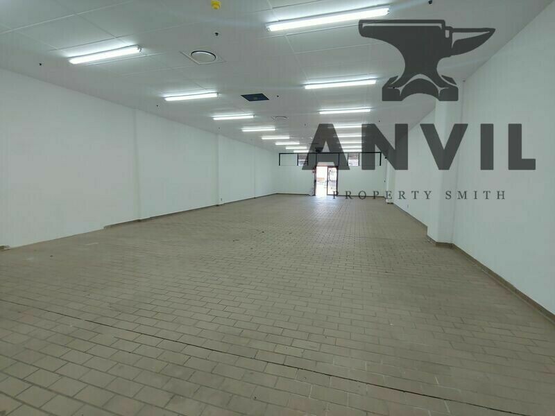 City View Shopping Centre, Greyville, Durban - Shop 13 property image 8