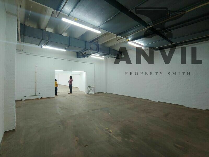 City View Shopping Centre, Greyville, Durban - Shop 13 property image 12