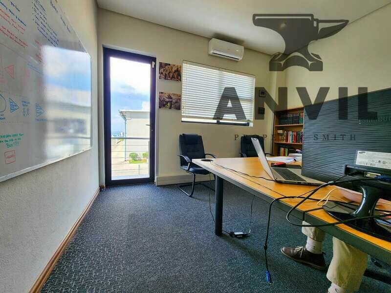 Lanseria Corporate Estate - Stand 661 - First Floor Office property image 8