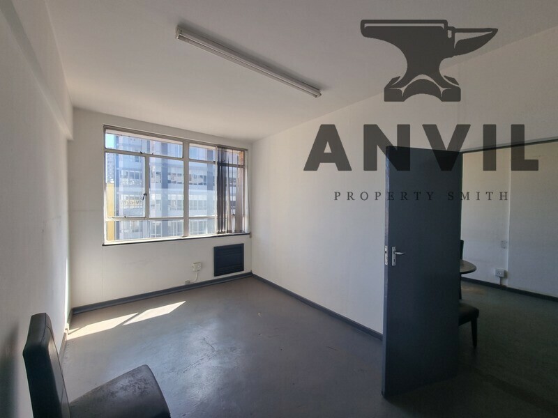 South Point Corner, 87 De Korte Street, Braamfontein, Johannesburg - 7th floor office space unit 703  property image 15