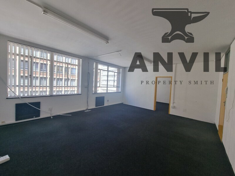 South Point Corner, 87 De Korte Street, Braamfontein, Johannesburg - Floor 4 unit 404 property image 2
