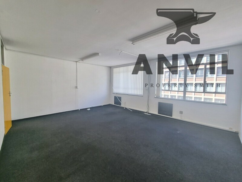 South Point Corner, 87 De Korte Street, Braamfontein, Johannesburg - Floor 4 unit 404 property image 3