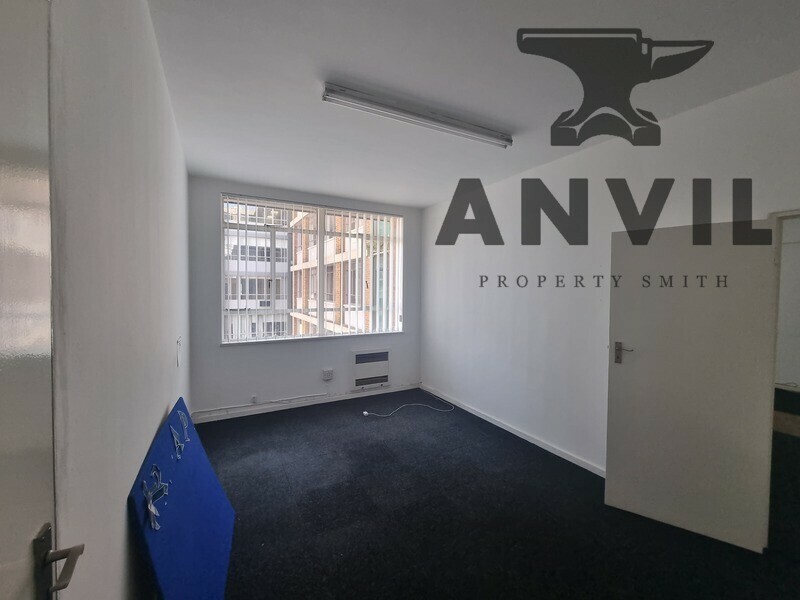 South Point Corner, 87 De Korte Street, Braamfontein, Johannesburg - Floor 6 unit 603  property image 3