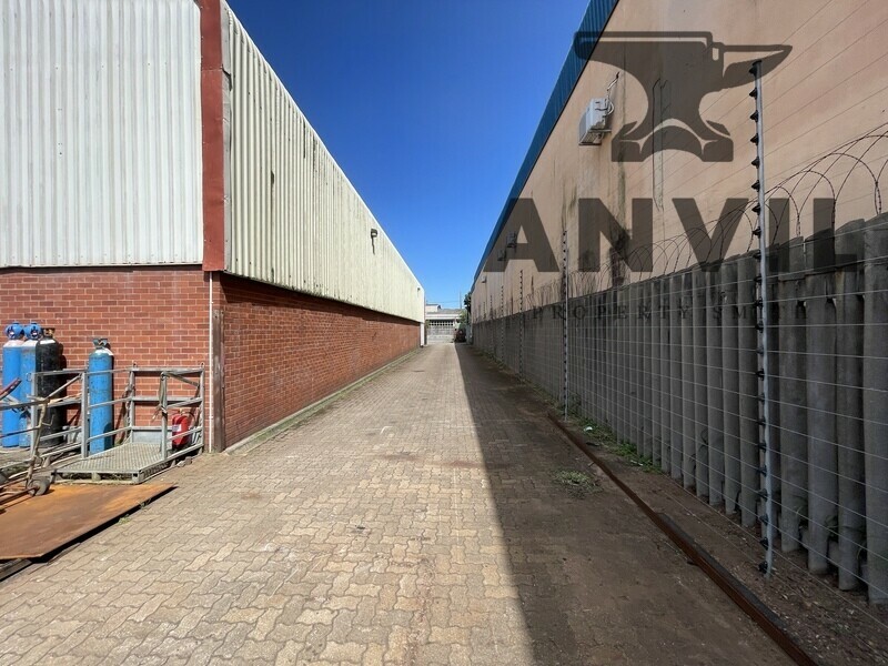 13 Cedarfield Cl, Umgeni Business Park, Durban - Entire Building property image 18