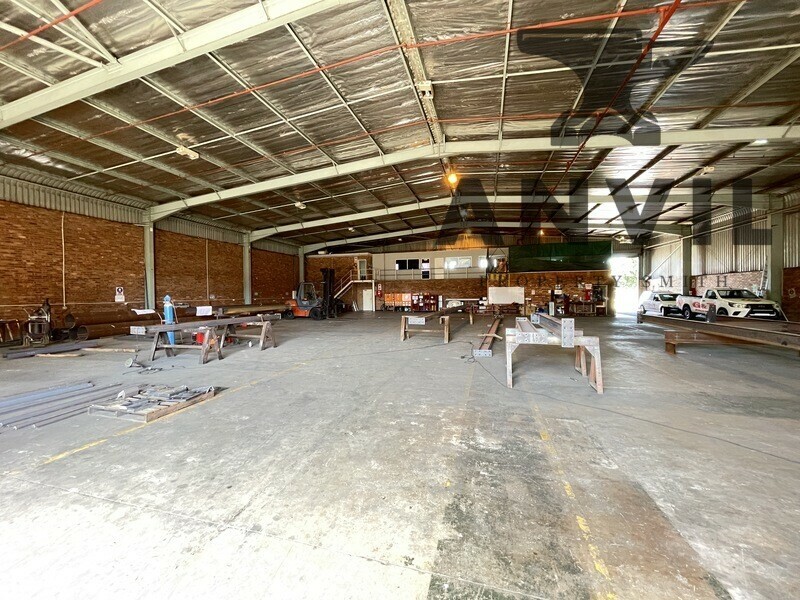 13 Cedarfield Cl, Umgeni Business Park, Durban - Entire Building property image 2