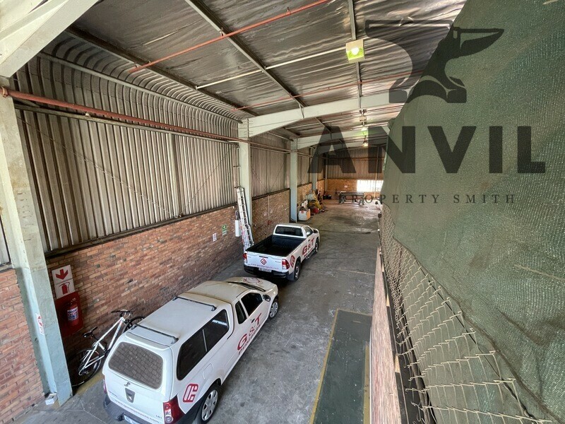13 Cedarfield Cl, Umgeni Business Park, Durban - Entire Building property image 14