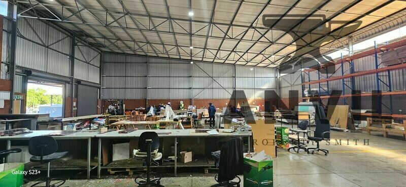 7 Guernsey Drive - Entire Building property image 6