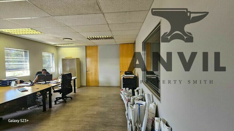 7 Guernsey Drive - Entire Building property image 10