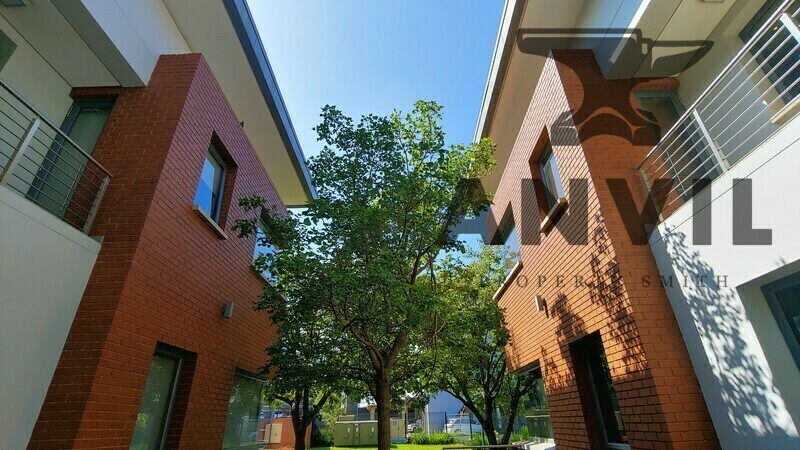 Building B, 81 Regency Dr, Route 21 Corporate Park, Irene - GF RW (rear) property image 34