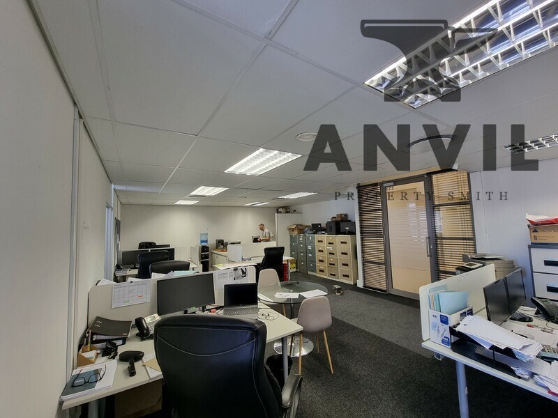 The Equinox, 154 Main Rd - Suite 303 property image 4